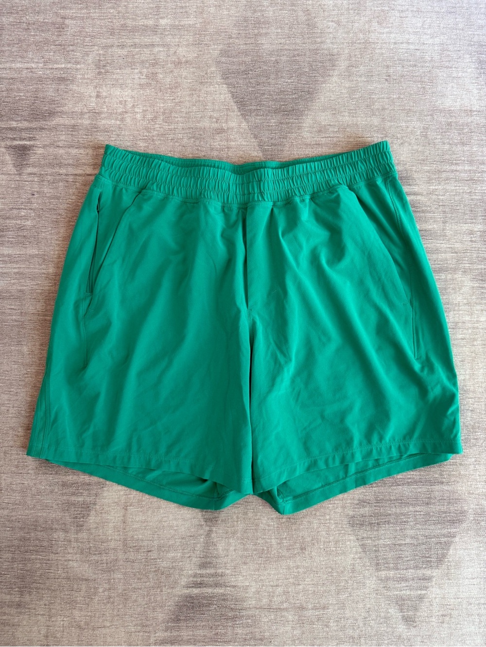 lululemon | Men’s Pace Breaker Linerless Shorts 7” Kelly Green Size Large
